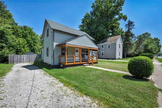 1007 Lake Avenue, Elyria, OH 44035