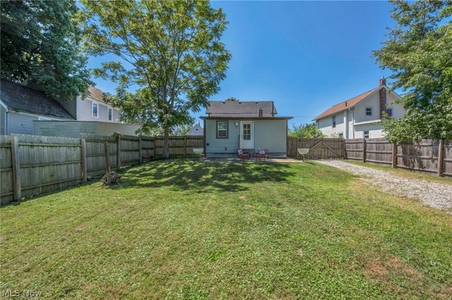 1007 Lake Avenue, Elyria, OH 44035