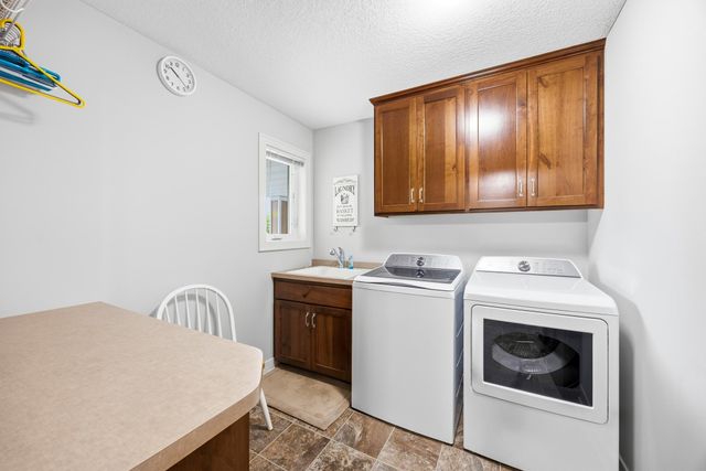 7565 Ogren Avenue NE, Otsego, MN 55330