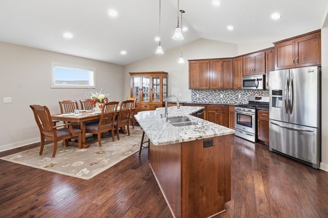 7565 Ogren Avenue NE, Otsego, MN 55330