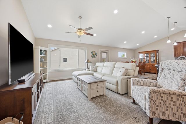 7565 Ogren Avenue NE, Otsego, MN 55330
