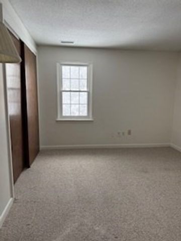 36 Jessica Drive H, Stoughton, MA 02072