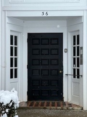 36 Jessica Drive H, Stoughton, MA 02072