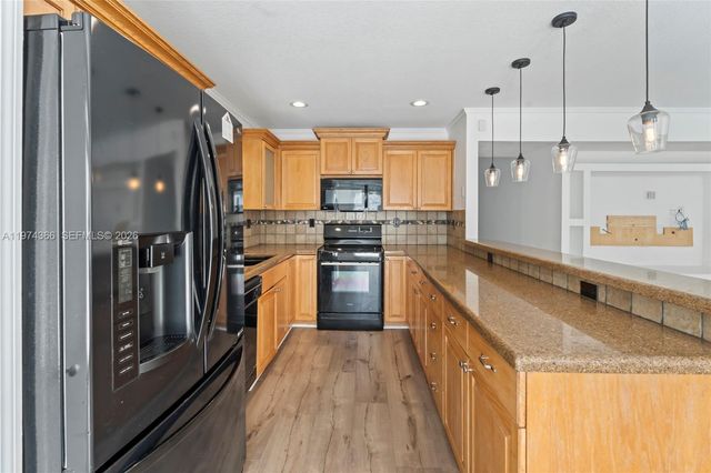 13870 SW 151st Ln, Miami, FL 33186