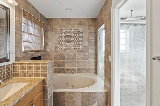 13870 SW 151st Ln, Miami, FL 33186