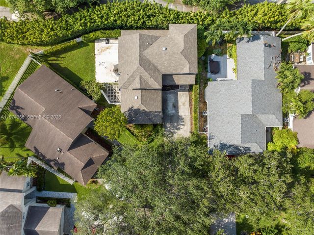 13870 SW 151st Ln, Miami, FL 33186