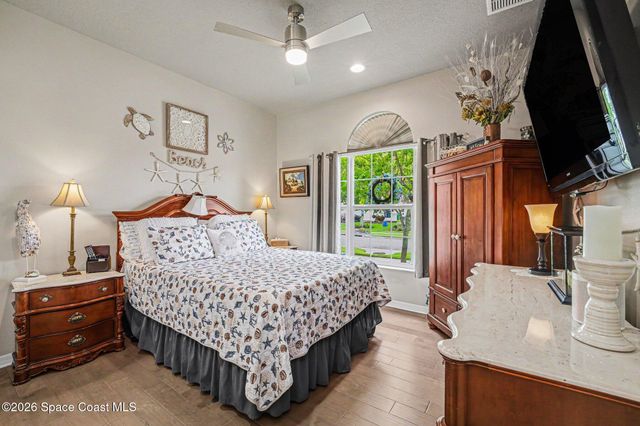 7991 Strom Park Drive, Melbourne, FL 32940