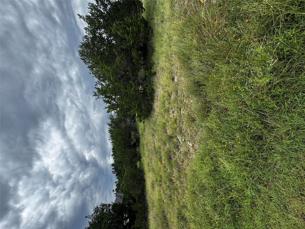 20401 Sunset LN, Lago Vista, TX 78645