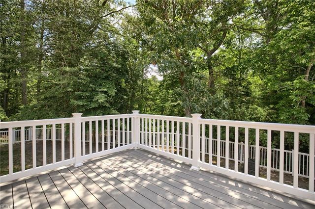23080 Quail Covey CT, Carrollton, VA 23314