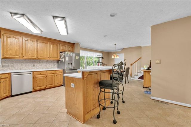 23080 Quail Covey CT, Carrollton, VA 23314