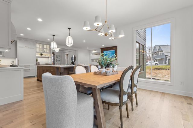 734 Shawnee Woods Road, Medina, MN 55340