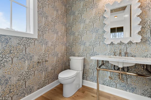 734 Shawnee Woods Road, Medina, MN 55340