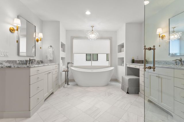 734 Shawnee Woods Road, Medina, MN 55340