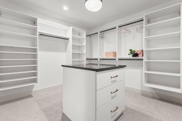 734 Shawnee Woods Road, Medina, MN 55340