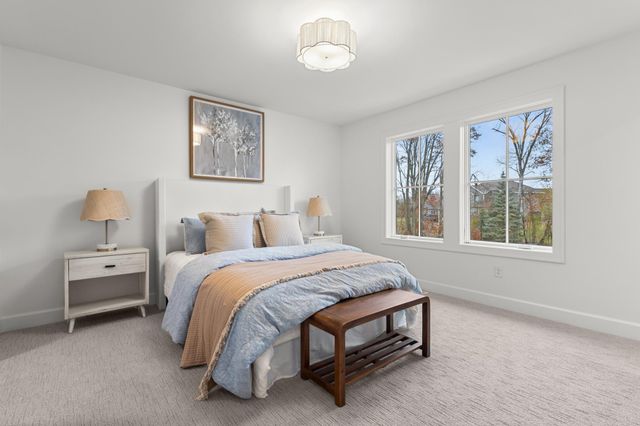 734 Shawnee Woods Road, Medina, MN 55340