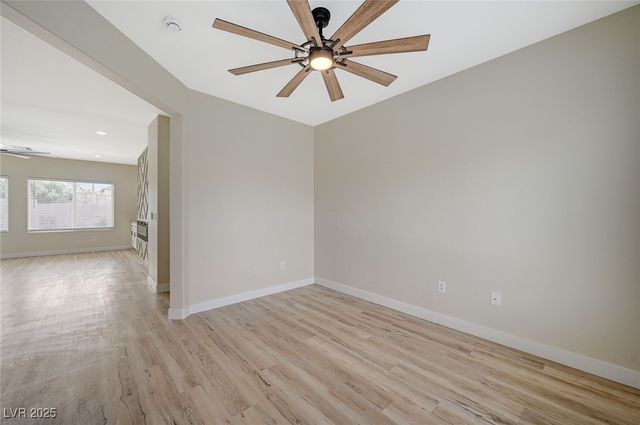 2603 Savannah Springs Avenue, Henderson, NV 89052