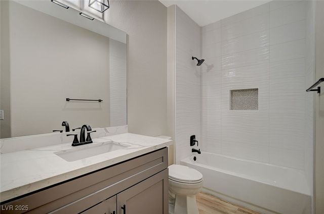 2603 Savannah Springs Avenue, Henderson, NV 89052