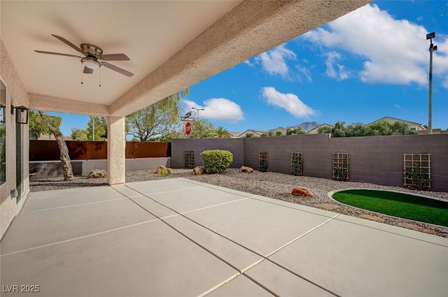 2603 Savannah Springs Avenue, Henderson, NV 89052