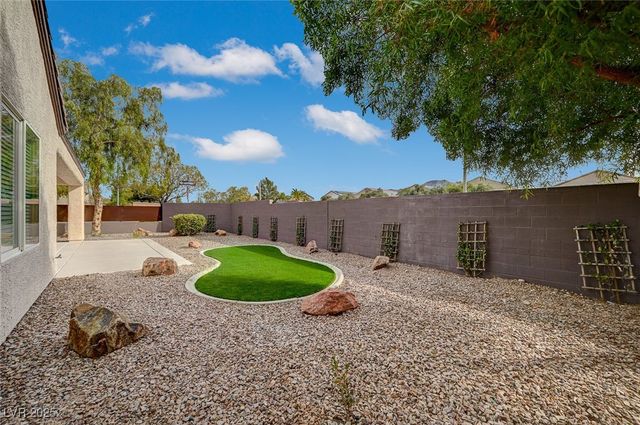 2603 Savannah Springs Avenue, Henderson, NV 89052