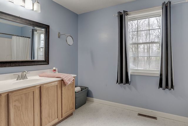 111 Bickford Hill Road, Gardner, MA 01440
