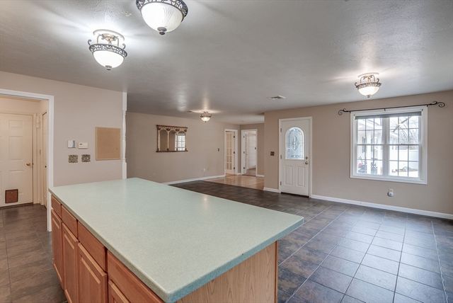 111 Bickford Hill Road, Gardner, MA 01440