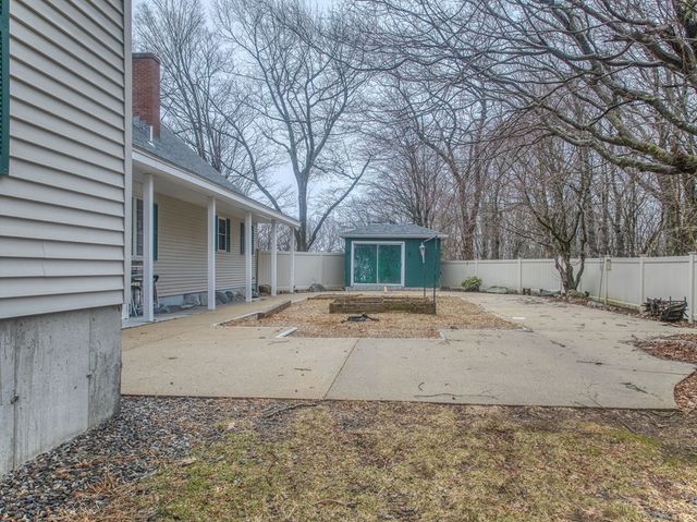 111 Bickford Hill Road, Gardner, MA 01440