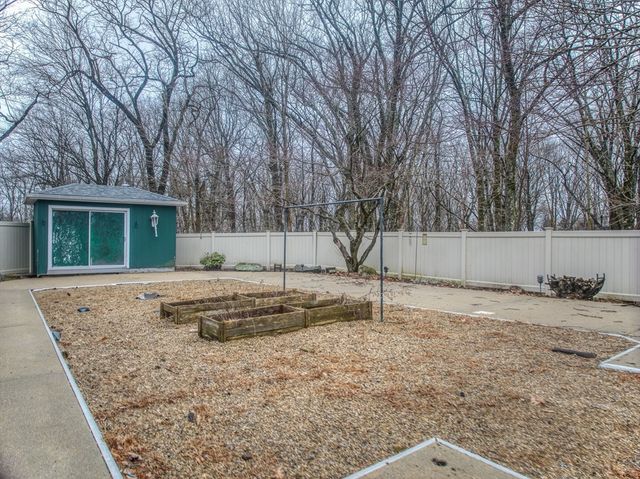 111 Bickford Hill Road, Gardner, MA 01440