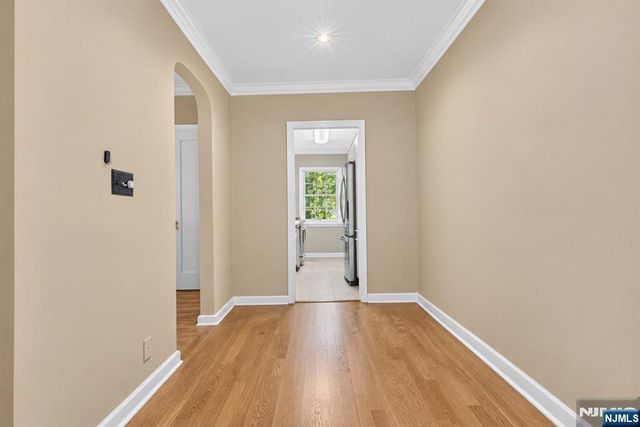 185 E Palisade Avenue D11B, Englewood, NJ 07631