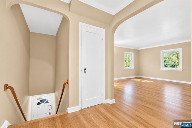 185 E Palisade Avenue D11B, Englewood, NJ 07631
