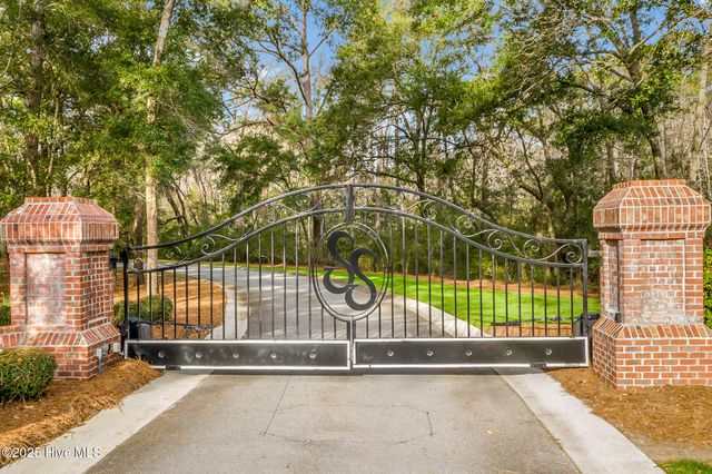 584 Asphodel Drive SW, Supply, NC 28462