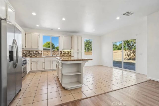 3147 W Lingard, Lancaster, CA 93536