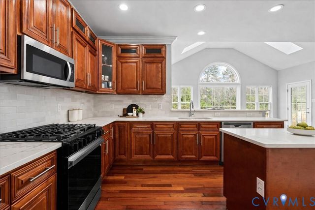 1408 Village Field Dr, Henrico, VA 23231