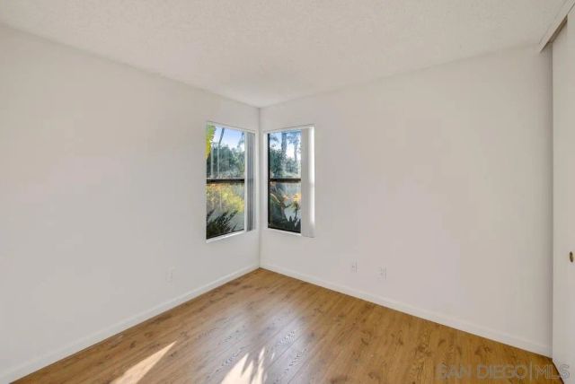 9489 Fairgrove Ln 103, San Diego, CA 92129