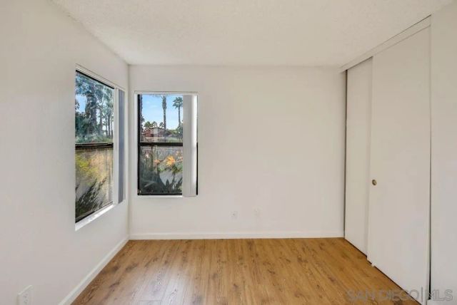 9489 Fairgrove Ln 103, San Diego, CA 92129