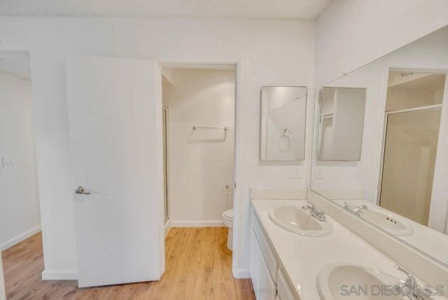 9489 Fairgrove Ln 103, San Diego, CA 92129