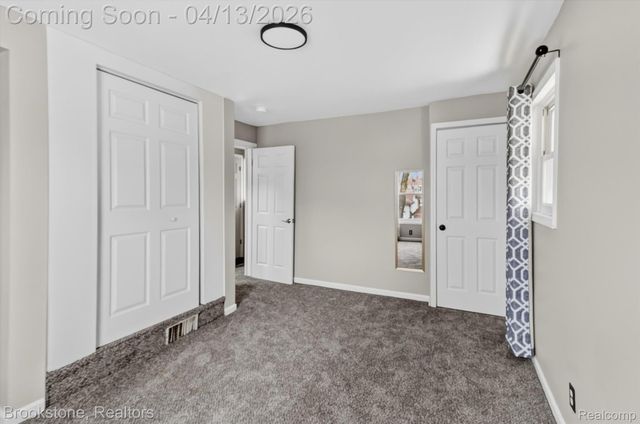 32260 Oscoda Court, Westland, MI 48186
