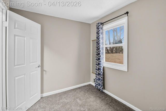 32260 Oscoda Court, Westland, MI 48186