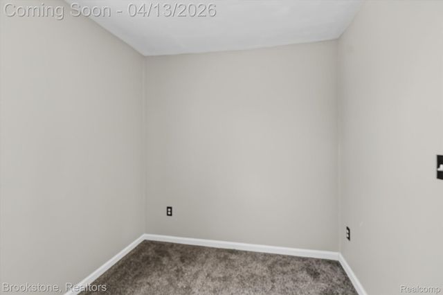 32260 Oscoda Court, Westland, MI 48186