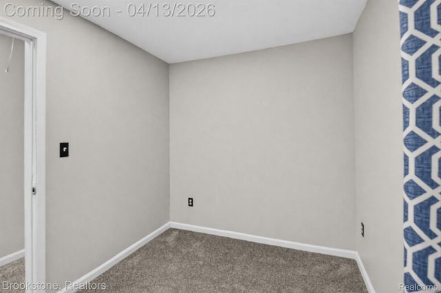 32260 Oscoda Court, Westland, MI 48186