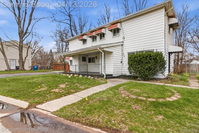 32260 Oscoda Court, Westland, MI 48186