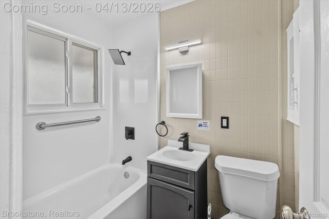 32260 Oscoda Court, Westland, MI 48186