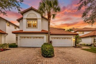 2540 Talon CT 504, Naples, FL 34105