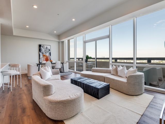 3111 Welborn Street 1306, Dallas, TX 75219