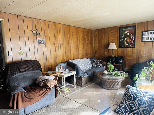 728 WOOLFORD ST, Seaford, DE 19973