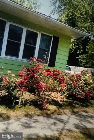 728 WOOLFORD ST, Seaford, DE 19973