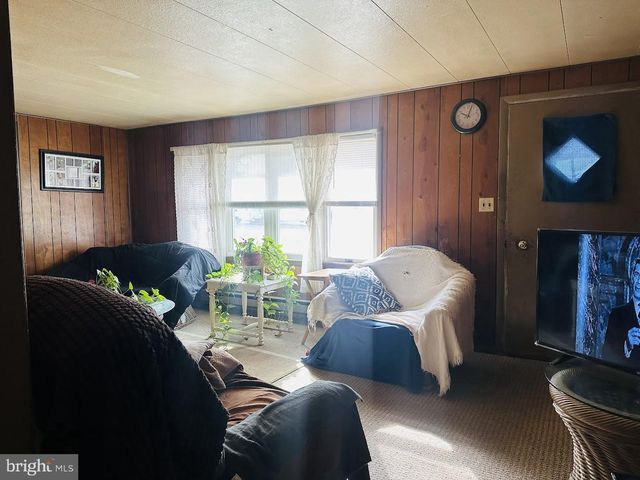 728 WOOLFORD ST, Seaford, DE 19973