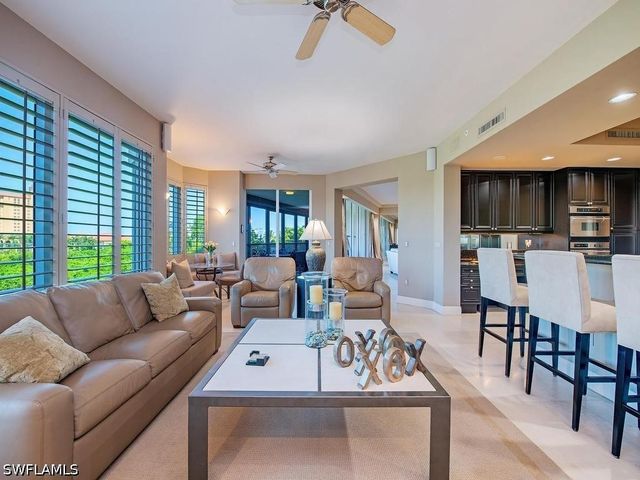 8787 Bay Colony DR 302, Naples, FL 34108