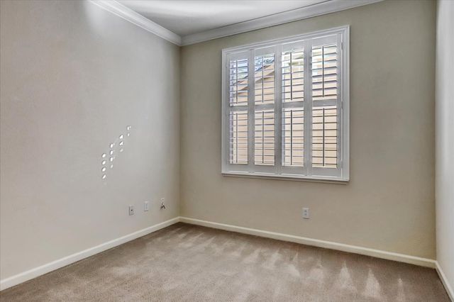 225 Mallard Dr, Grass Valley, CA 95945