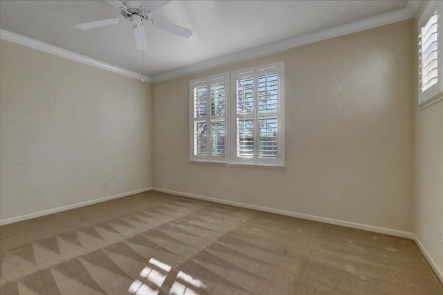 225 Mallard Dr, Grass Valley, CA 95945