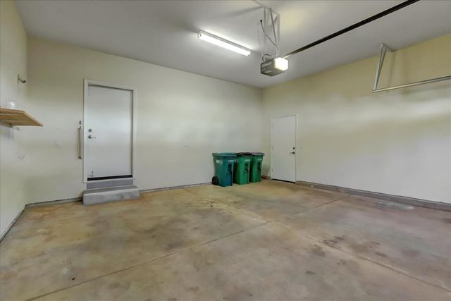 225 Mallard Dr, Grass Valley, CA 95945